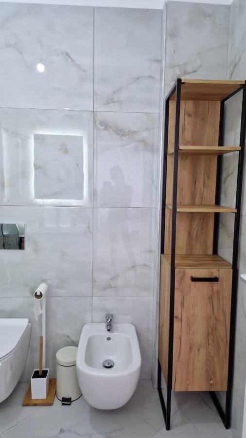 Pirro Luxury Apartment Sarande Bagian luar foto