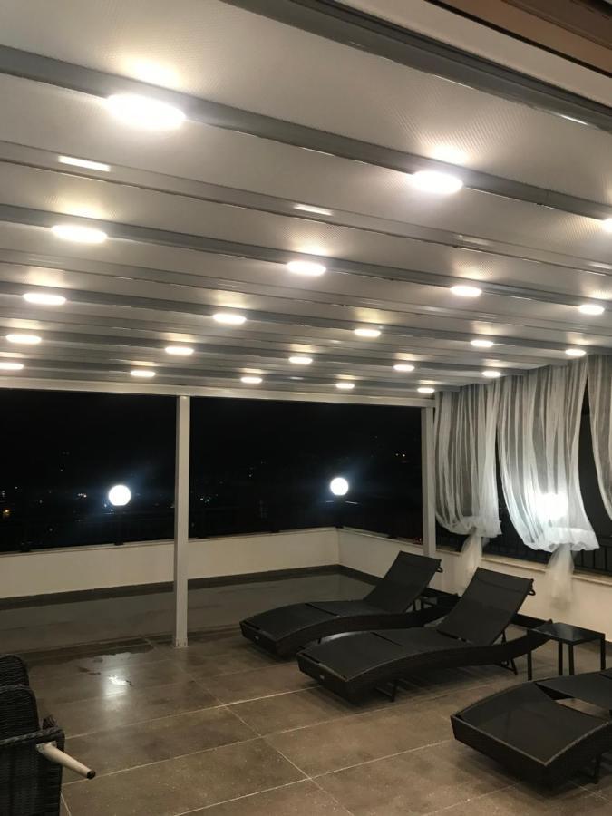 Pirro Luxury Apartment Sarande Bagian luar foto