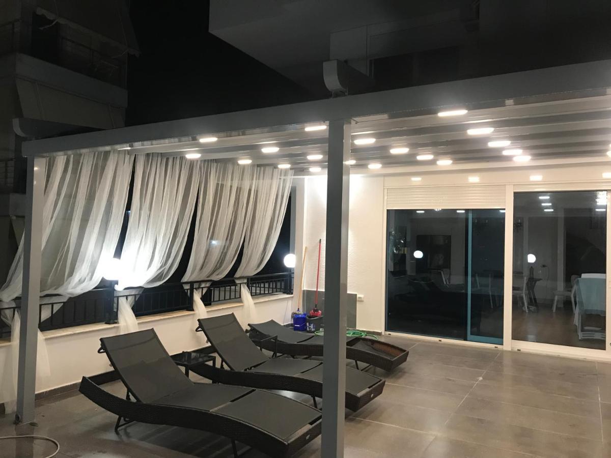 Pirro Luxury Apartment Sarande Bagian luar foto