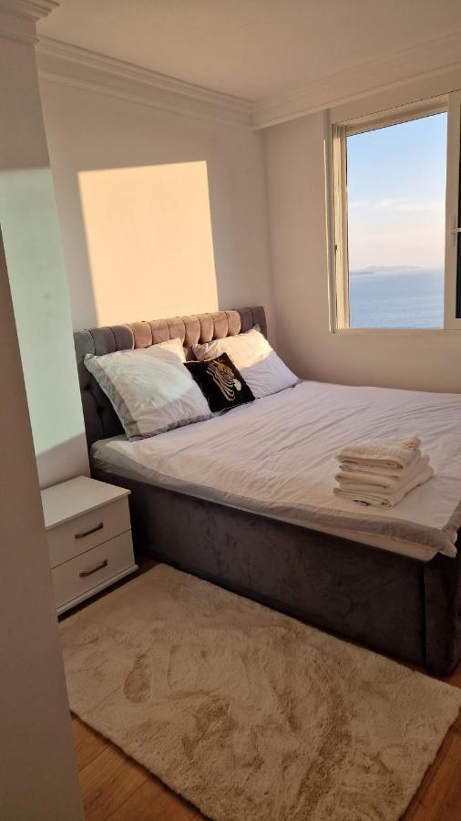 Pirro Luxury Apartment Sarande Bagian luar foto