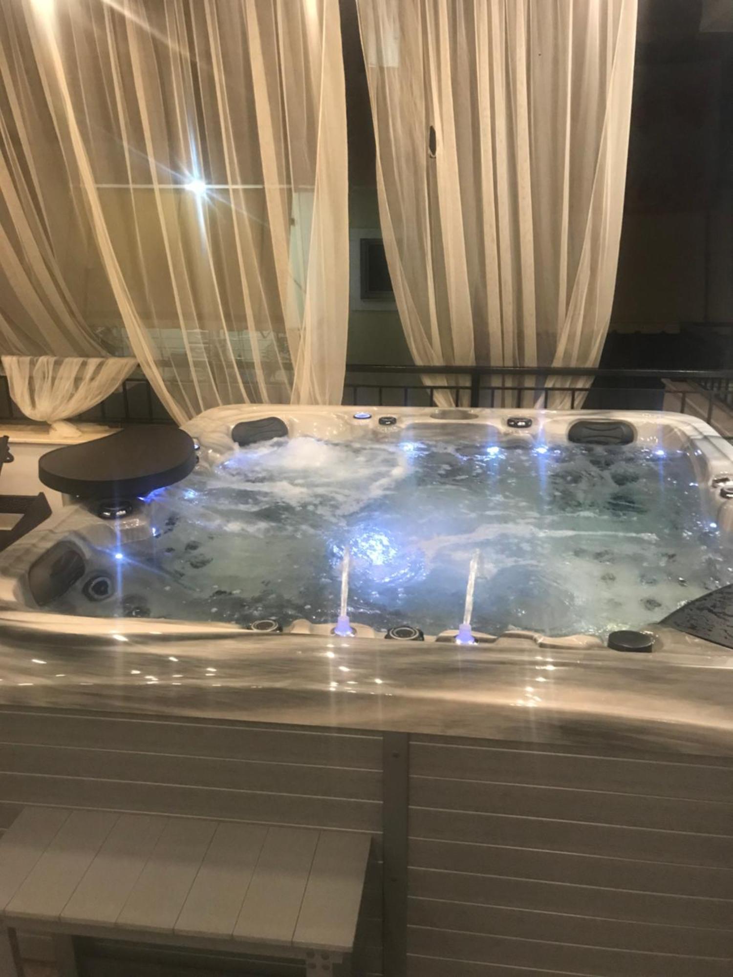 Pirro Luxury Apartment Sarande Bagian luar foto